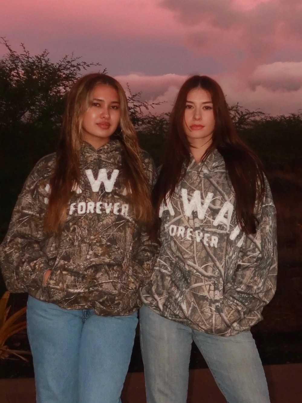 HAWAII FOREVER “Everyone I love is here” Hoodie